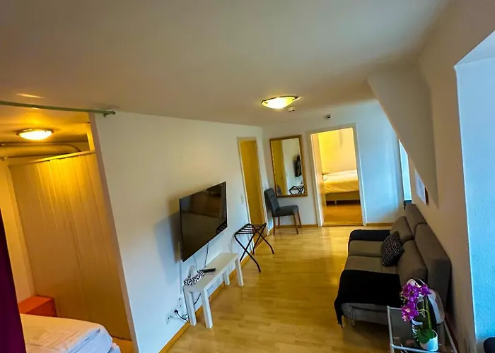 Nydeck Hotel
